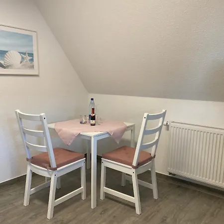 Haus Pirola 아파트